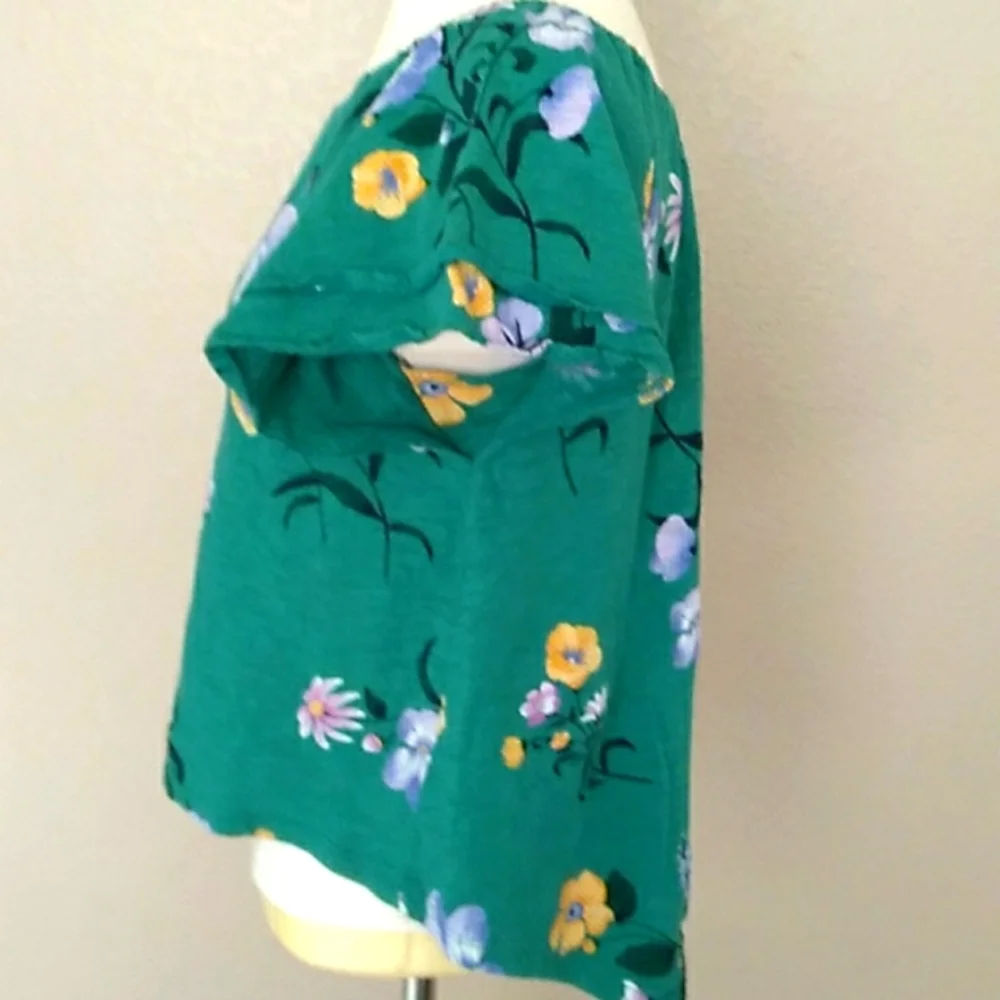 Old Navy 🏵 Girls Short Sleeve Green Blouse